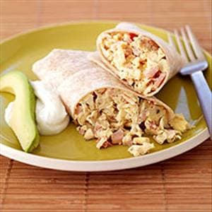 Egg and Bacon Breakfast Burritos