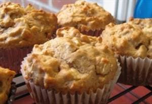 No Sugar Oatmeal Apple Muffins