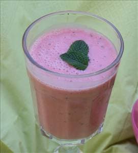 Banana Strawberry Smoothie