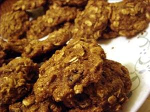 Whole Wheat Oatmeal Cookies