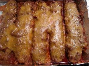 Enchilada Stuffed Zucchini