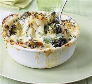 Cauliflower, Broccoli and Mature Cheddar Gratin