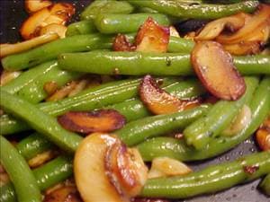 Green Beans with Mushrooms and Balsamic Vinegar