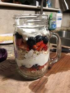 Overnight Oats with Berries