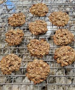 Banana Oatmeal Cookies