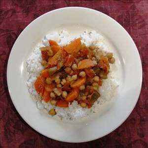 Mediterranean Vegetables with Chickpeas