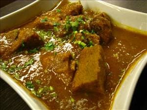 Garlic and Ginger Beef Curry