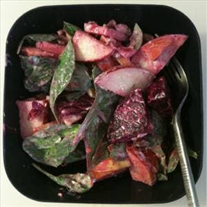 Beet, Apple, Spinach Salad with Almonds and Yogurt Garlic Dressing