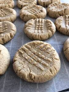 Keto Cinnamon Butter Cookies