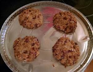 Skinny Salmon Burgers