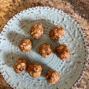 Peanut Butter Oat Balls