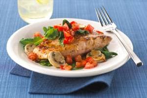 Baked Salmon with Tomatoes, Spinach and Mushrooms